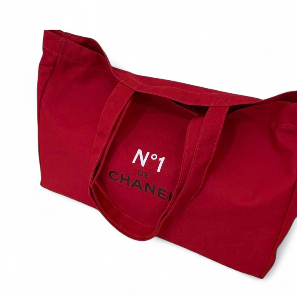 CHANEL No. 1 Skincare Novelty Tote